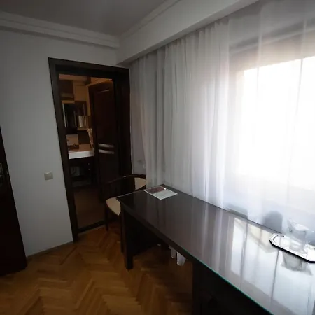 Arena Guest house
